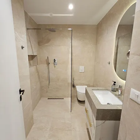 Jacuzzi Center Tirana